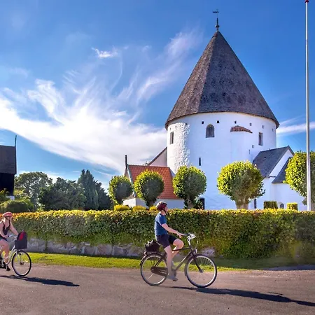 Xciii Feriehus *