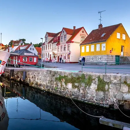 Feriehus Xciii *